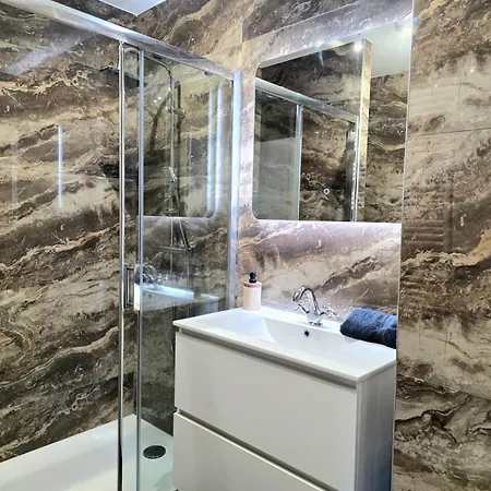 Moderne, Centre * פרפיניין