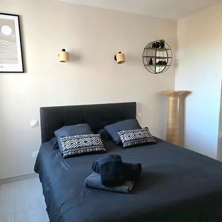 דירה Moderne, Centre *